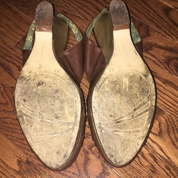 AMERICAN Eagle Wedged sandal - Picture 3 of 4